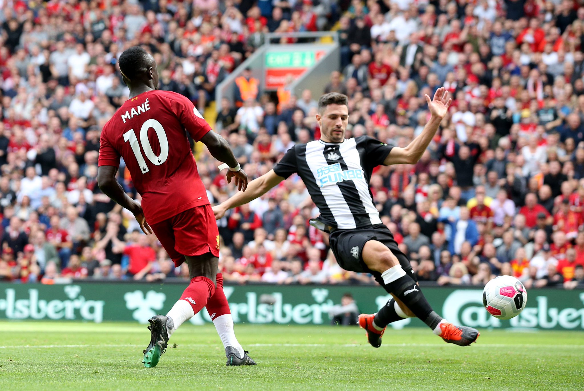 的中场配置 的中场配置